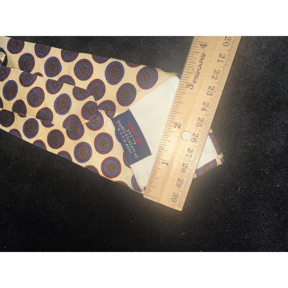 Skip Stitch Men's Patterned Silk Tie - Picture 3 of 3